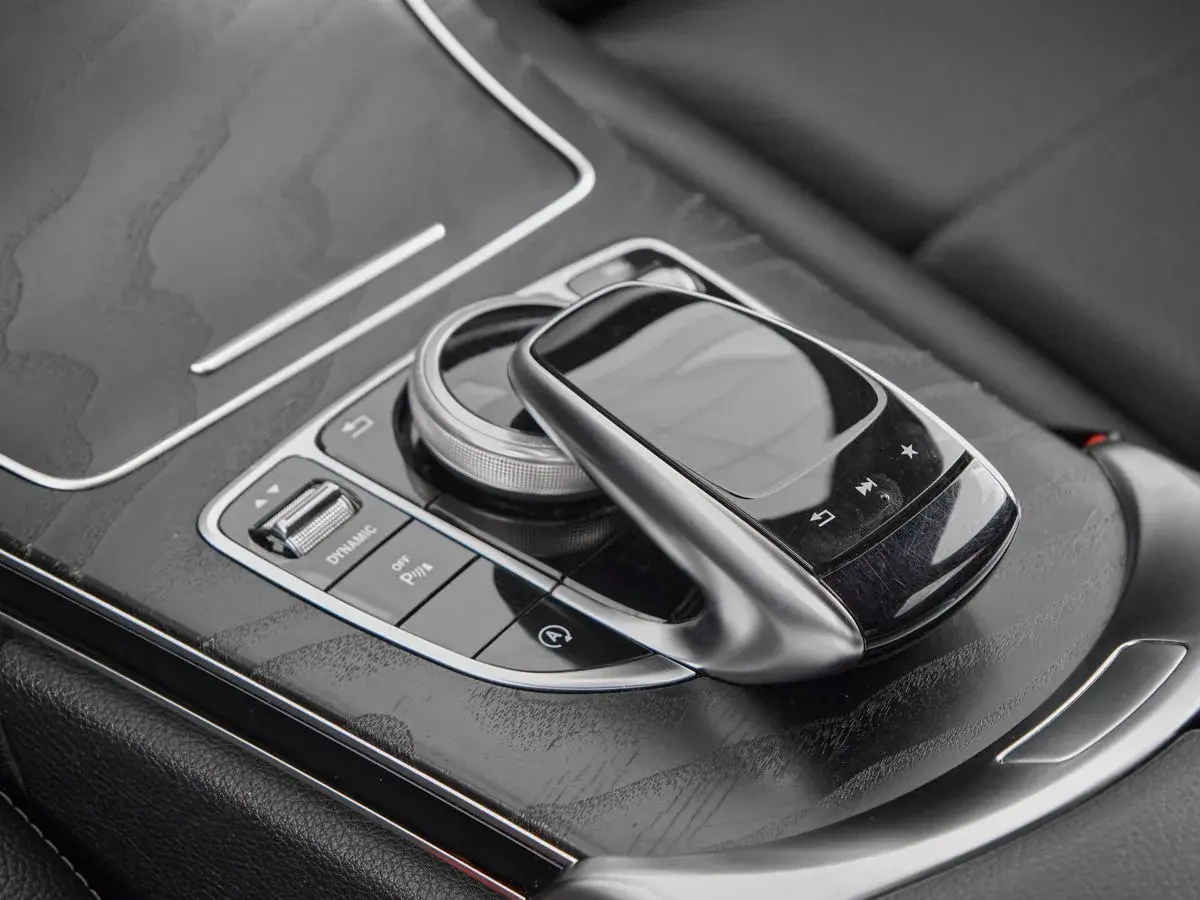 Mercedes benz C-Класс