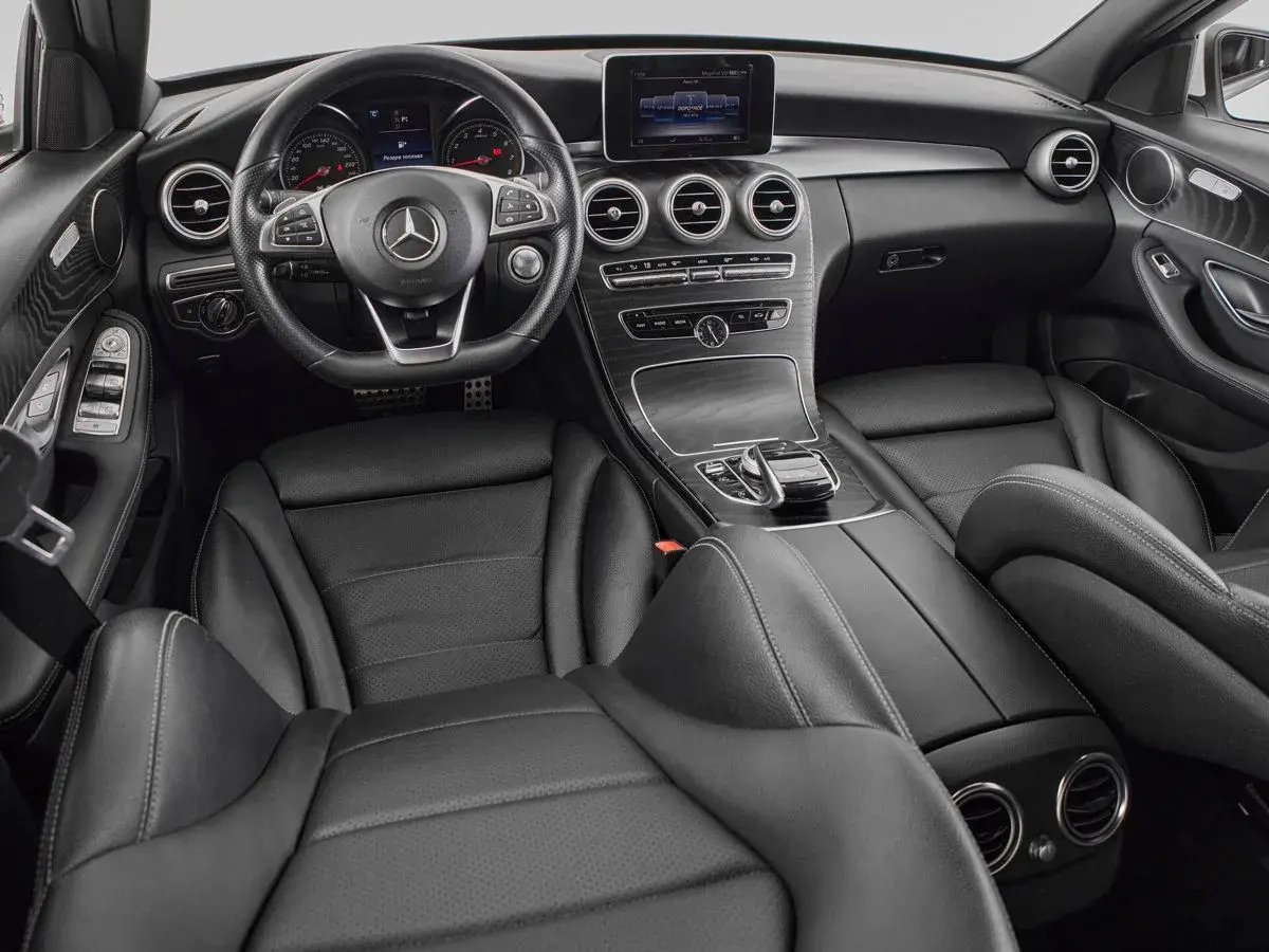 Mercedes benz C-Класс
