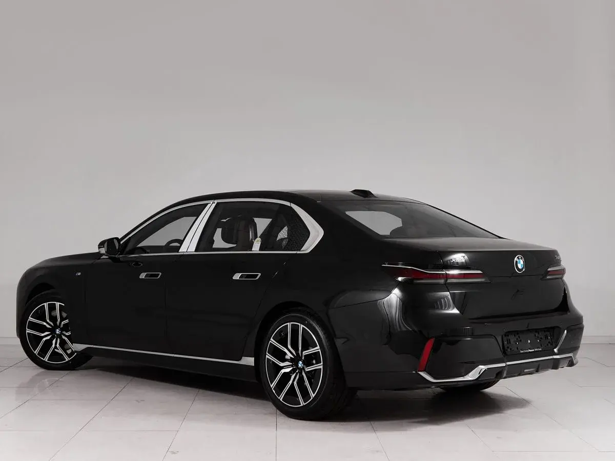 BMW 7 серии