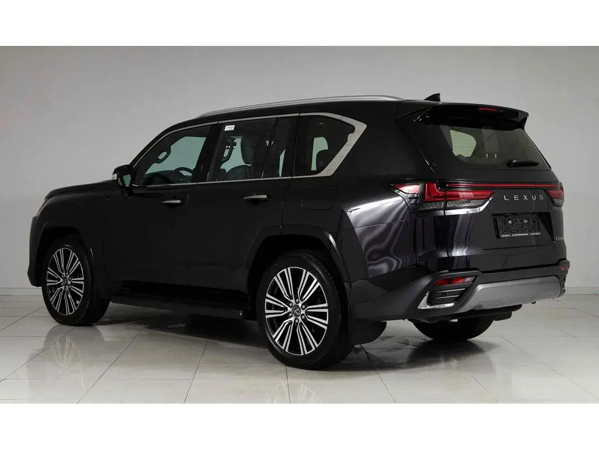 Lexus LX
