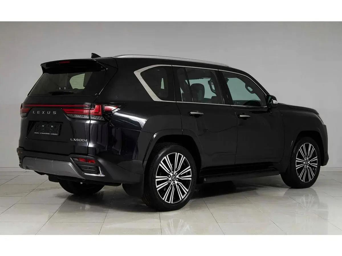 Lexus LX