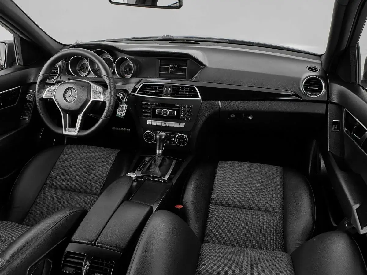 Mercedes benz C-Класс