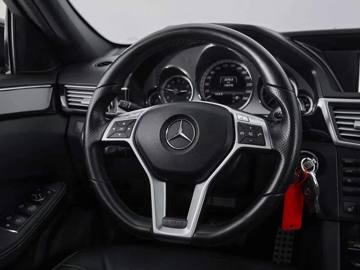 Mercedes benz E-Класс