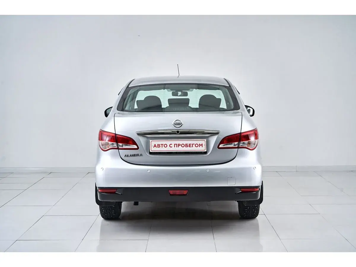 Nissan Almera
