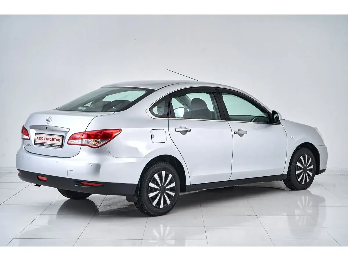Nissan Almera
