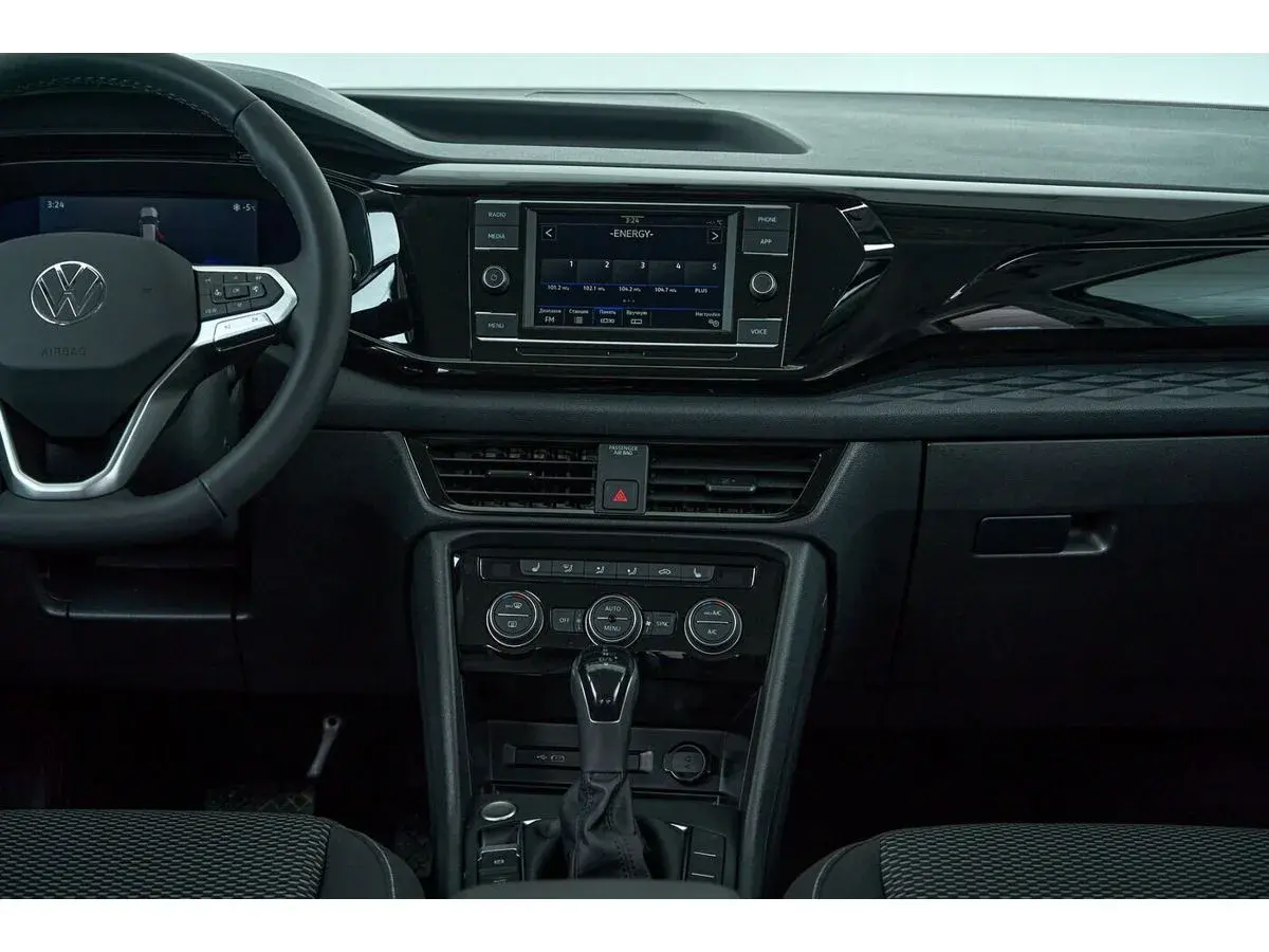 Volkswagen Taos