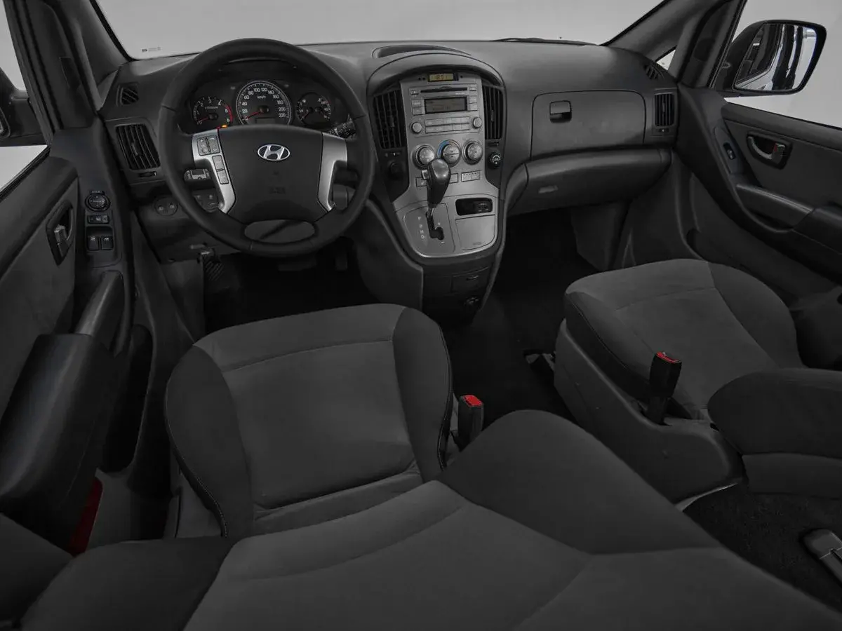 Hyundai H-1