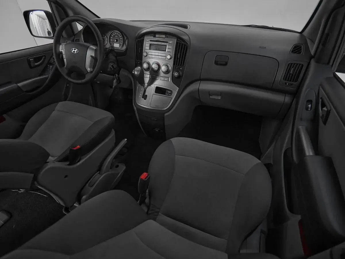 Hyundai H-1
