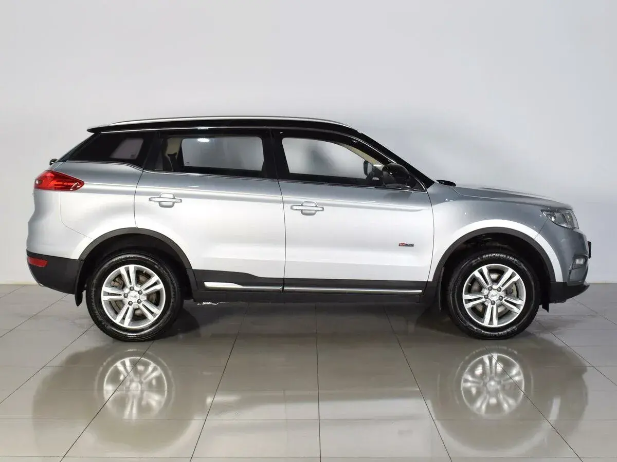 Geely Atlas