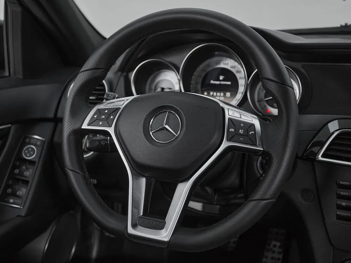 Mercedes benz C-Класс
