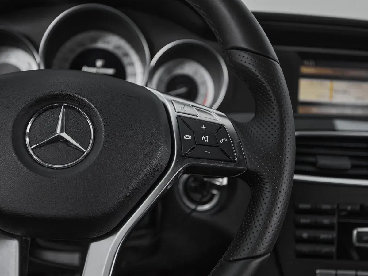 Mercedes benz C-Класс