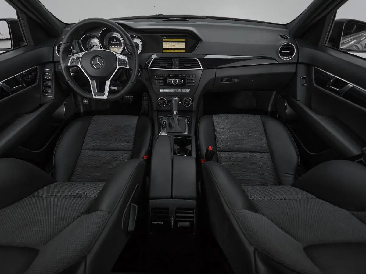 Mercedes benz C-Класс