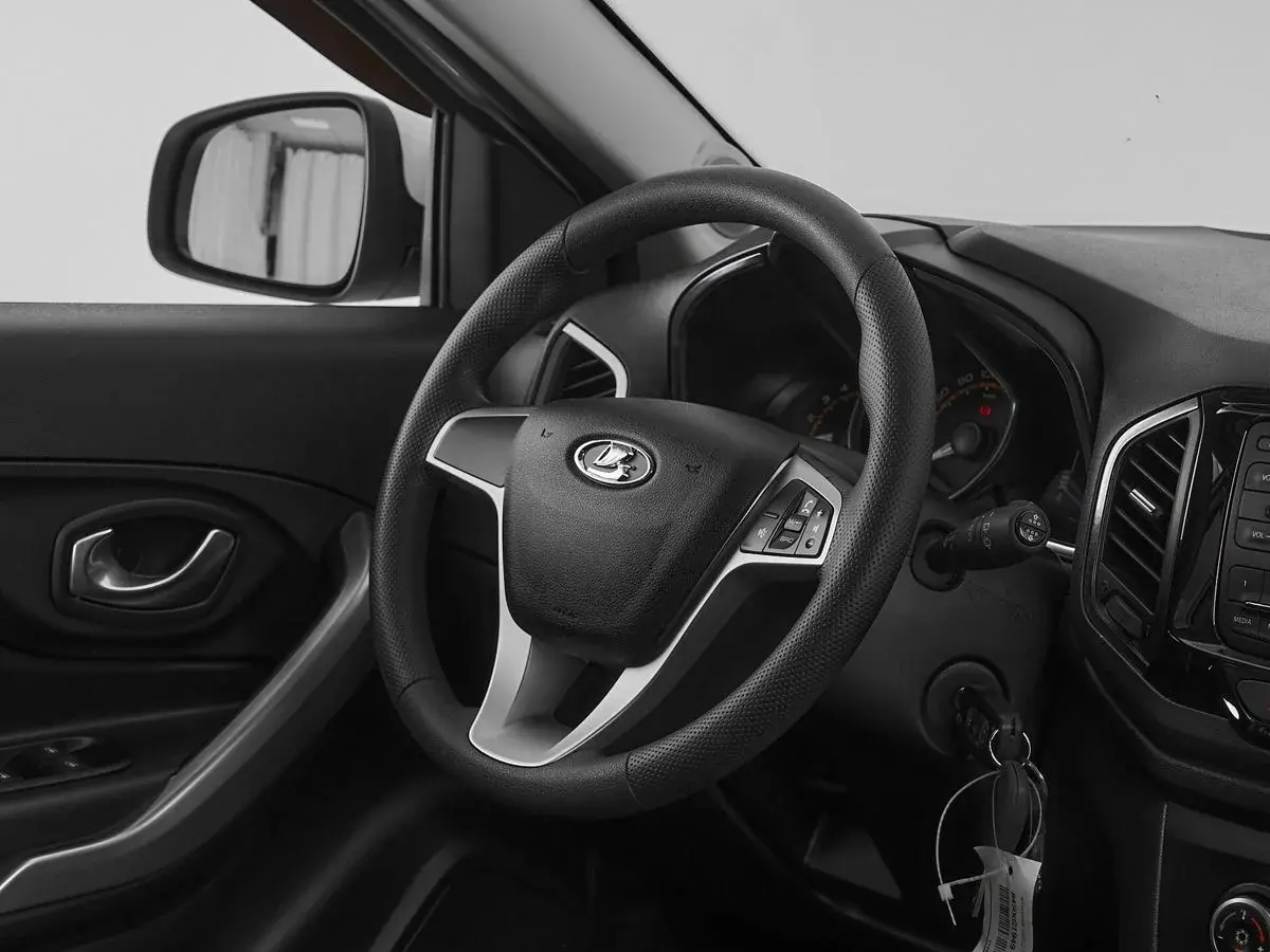 Lada XRAY