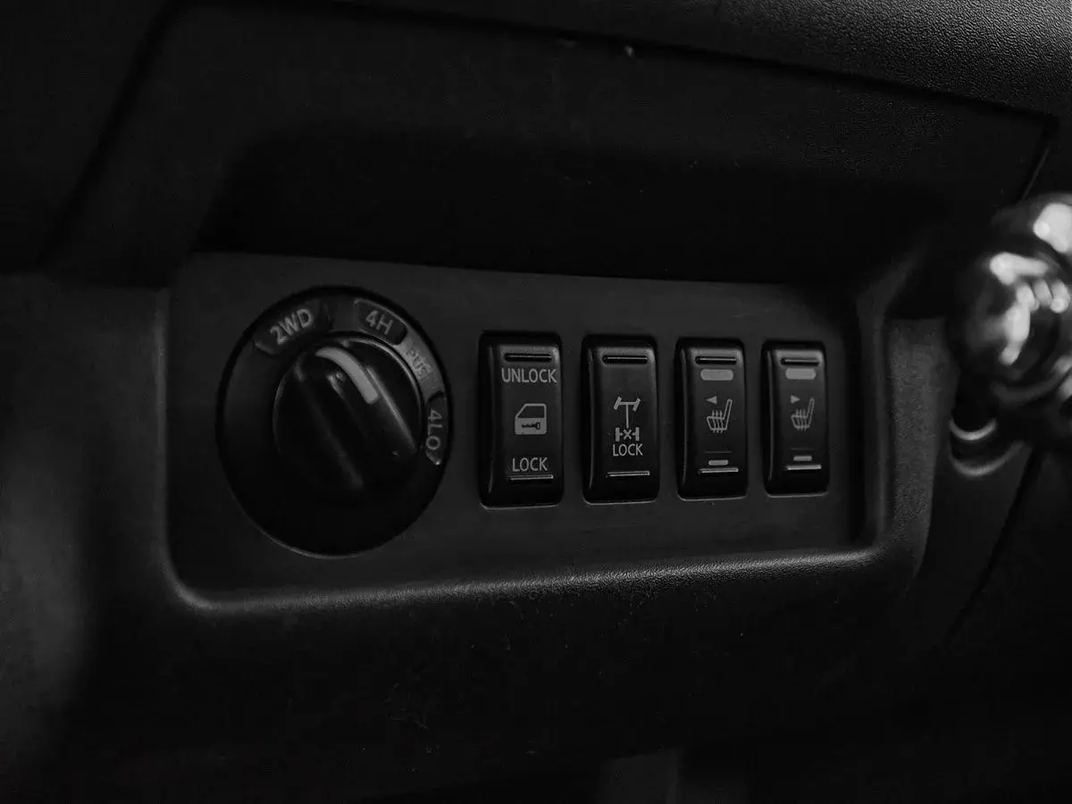 Nissan Navara (Frontier)
