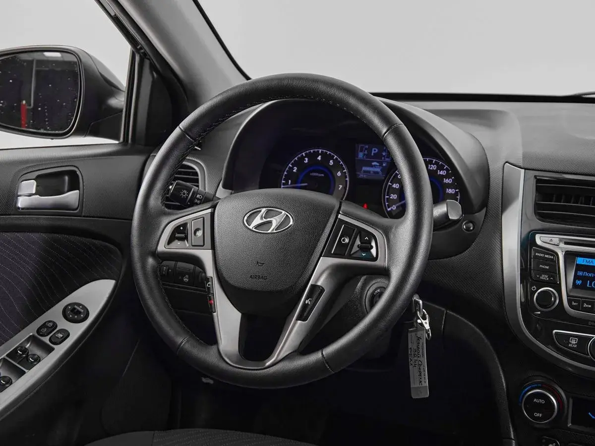Hyundai Solaris