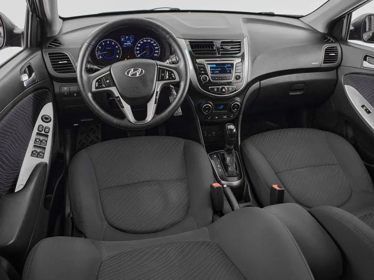 Hyundai Solaris