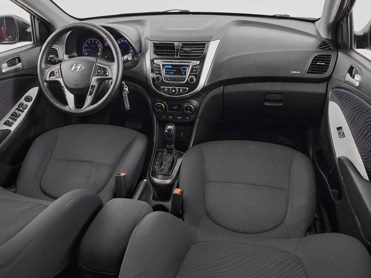 Hyundai Solaris