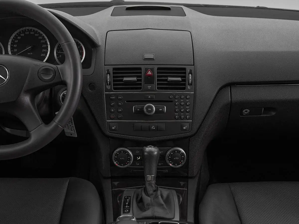 Mercedes benz C-Класс
