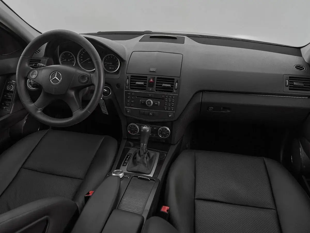 Mercedes benz C-Класс