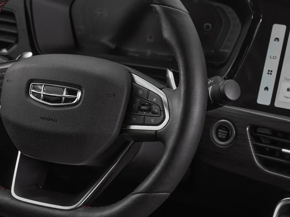 Geely Tugella