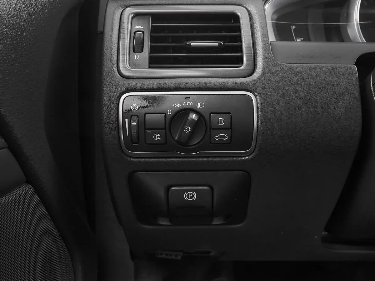 Volvo S80