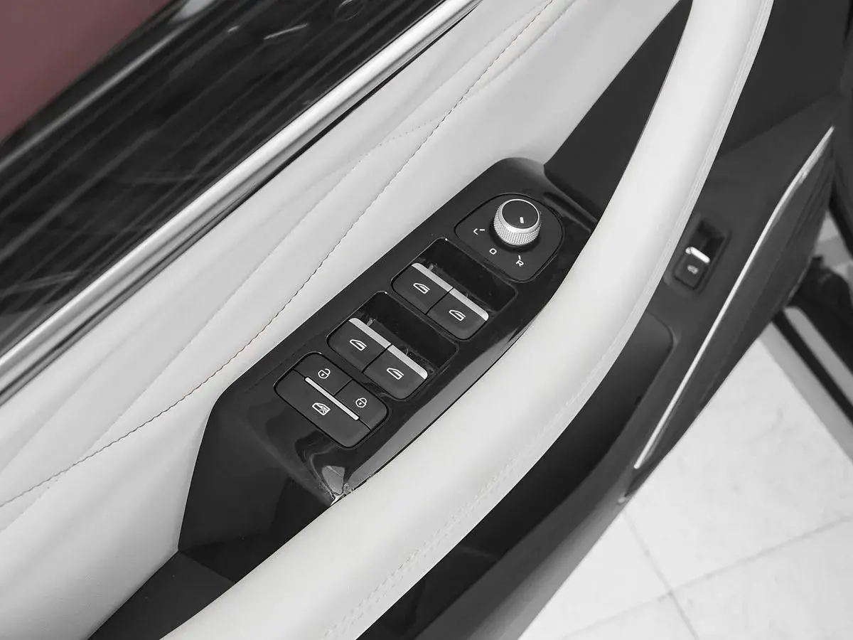 Geely Monjaro