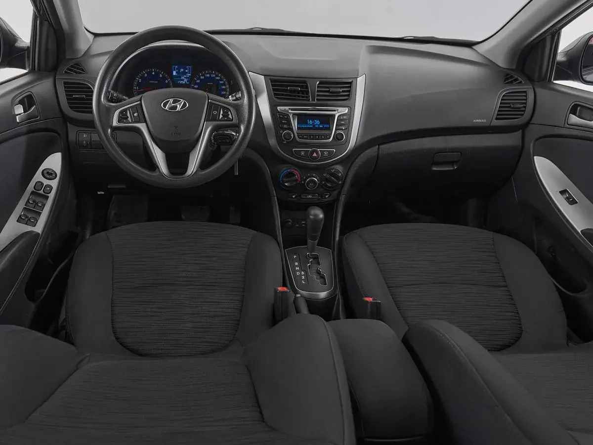 Hyundai Solaris