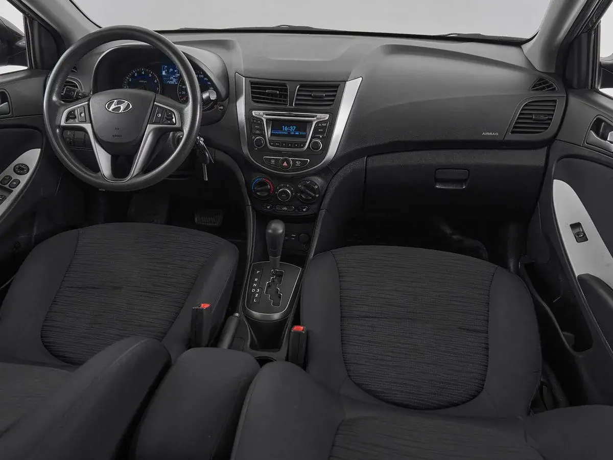 Hyundai Solaris
