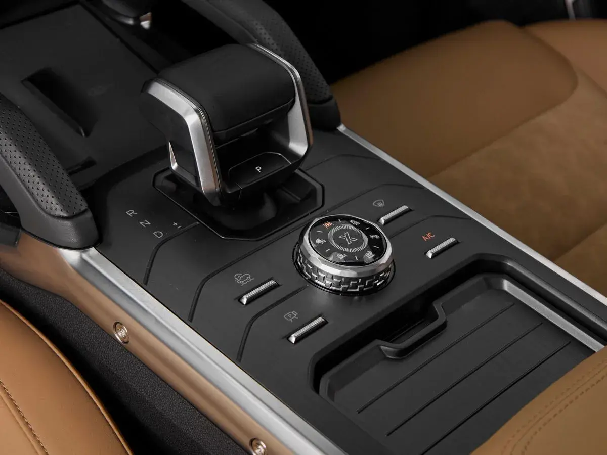 Jetour T2