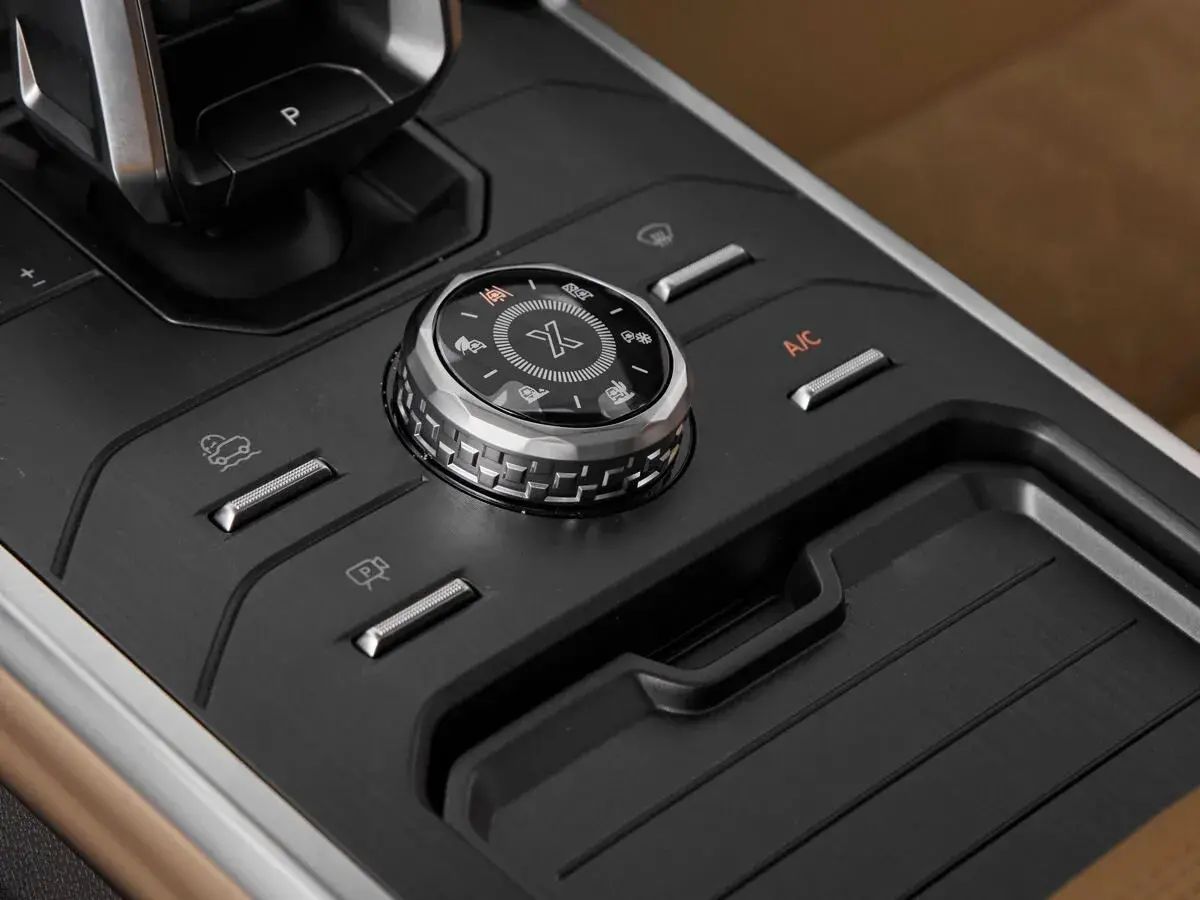 Jetour T2