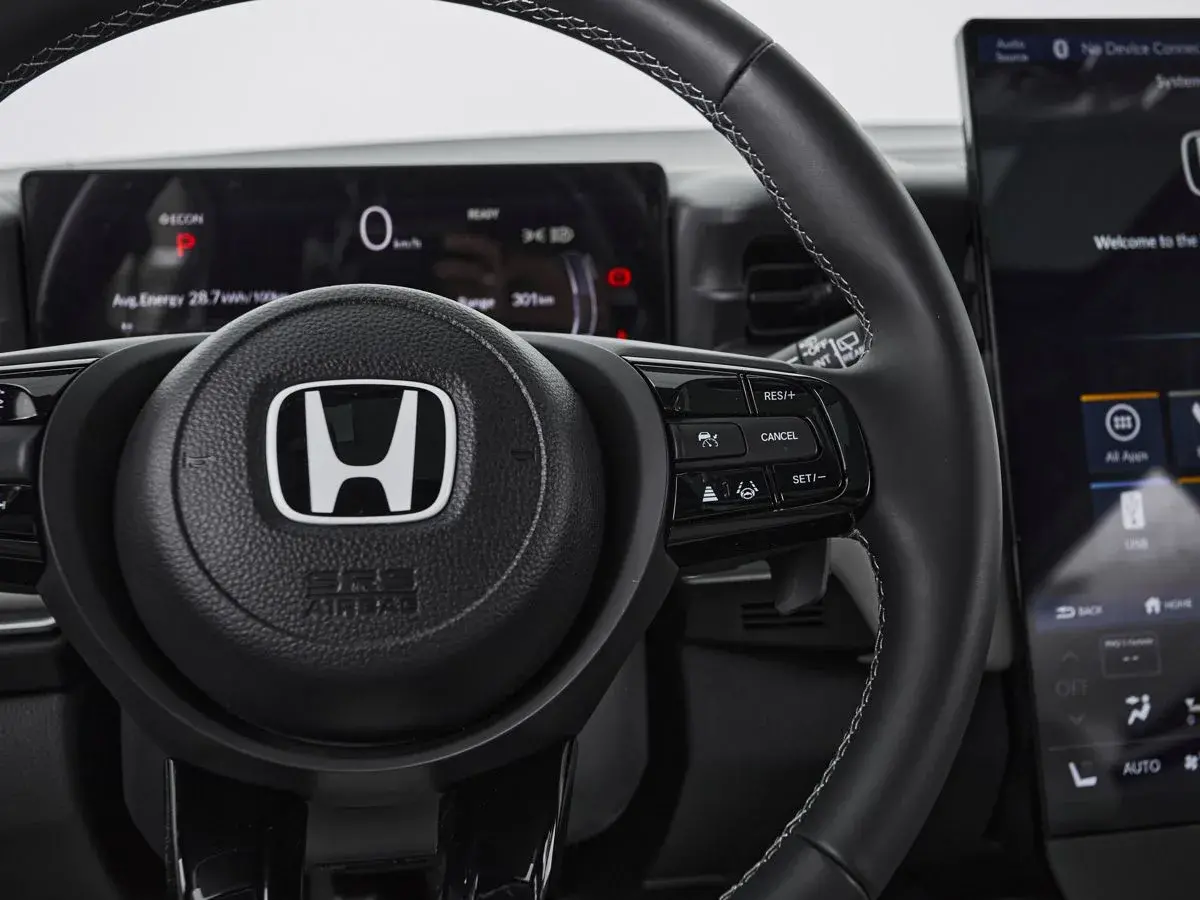 Honda e:NP1
