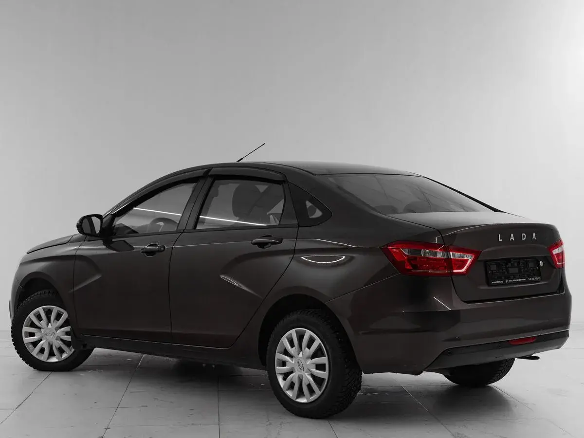 Lada Vesta