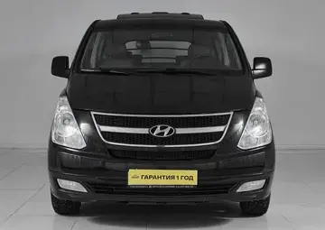 Hyundai Grand Starex Вид 2