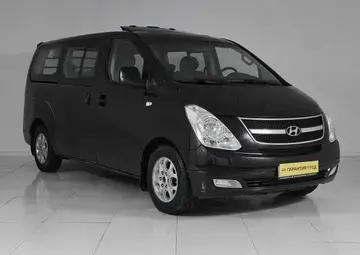 Hyundai Grand Starex Вид 3