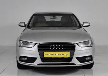 Audi A4 Вид 2