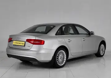 Audi A4 Вид 4