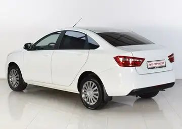 Lada Vesta Вид 2