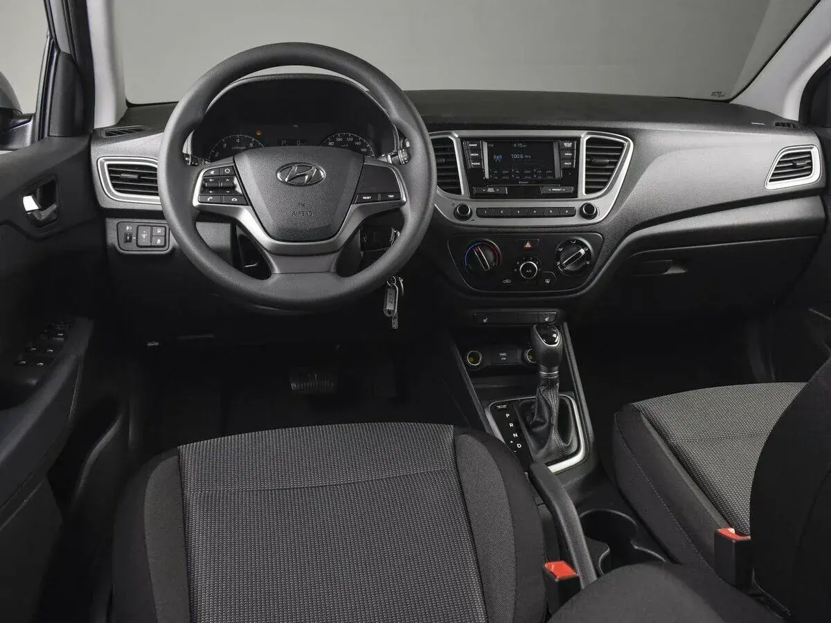 Hyundai Solaris