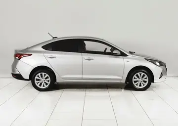 Hyundai Solaris Вид 5