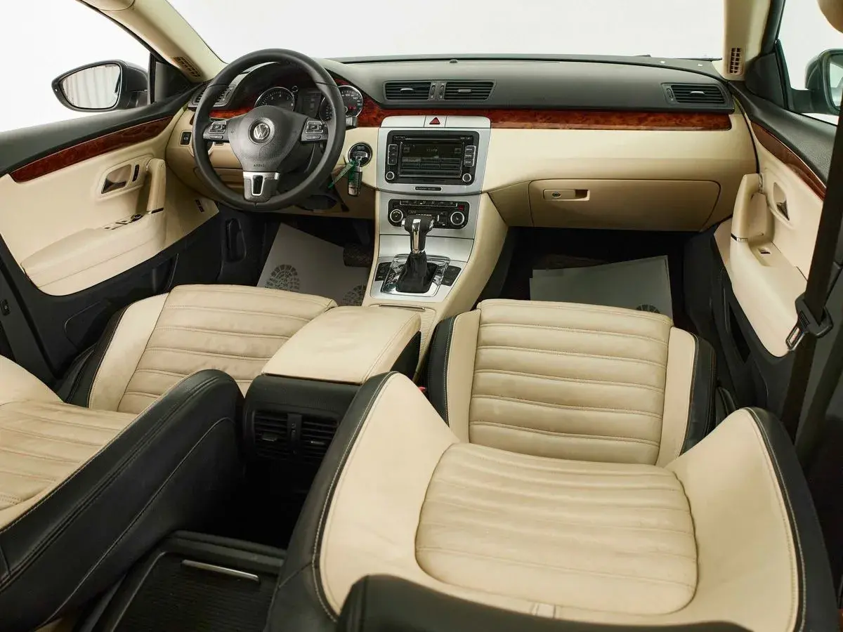 Volkswagen Passat CC