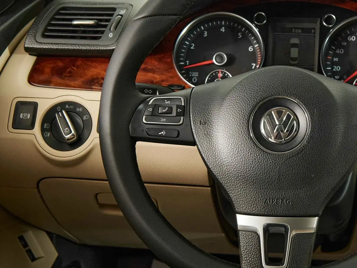 Volkswagen Passat CC