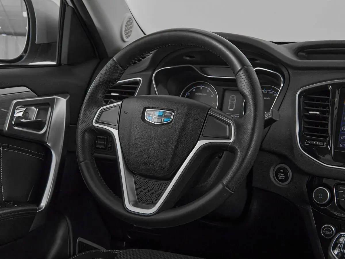 Geely Emgrand X7