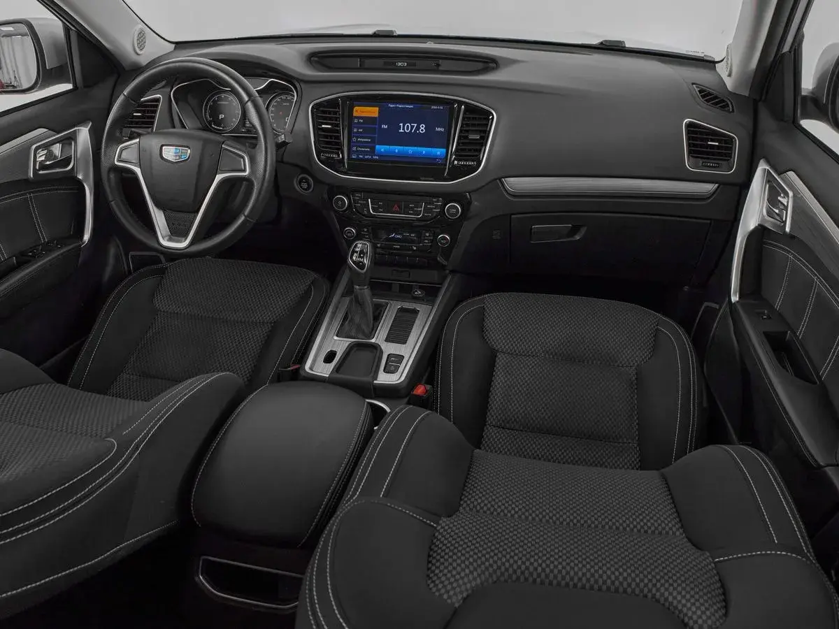 Geely Emgrand X7