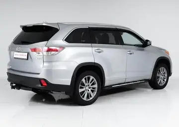 Toyota Highlander Вид 4