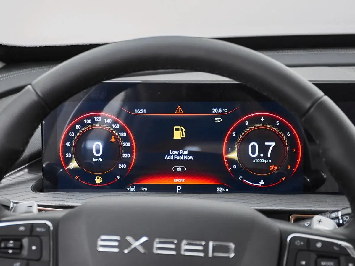 EXEED LX