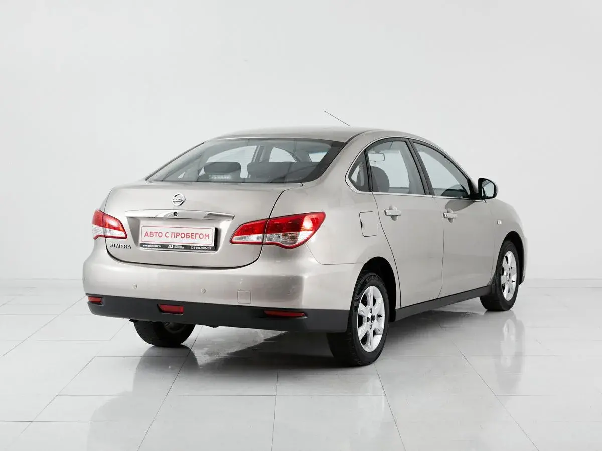 Nissan Almera