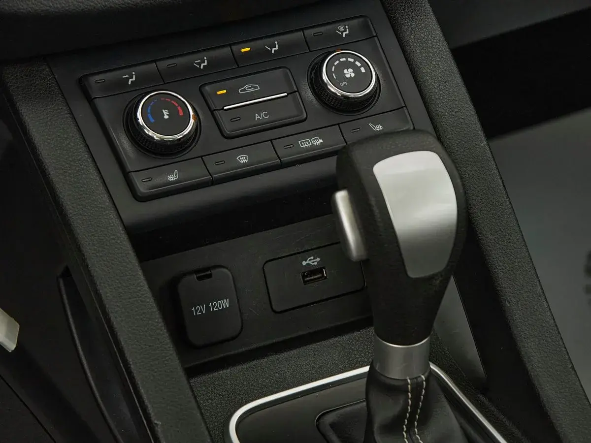 Faw Besturn X40