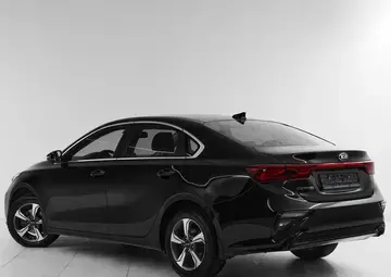 Kia Cerato Вид 4