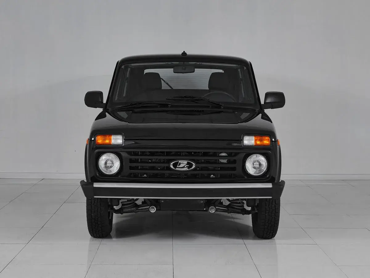 Lada Niva Legend