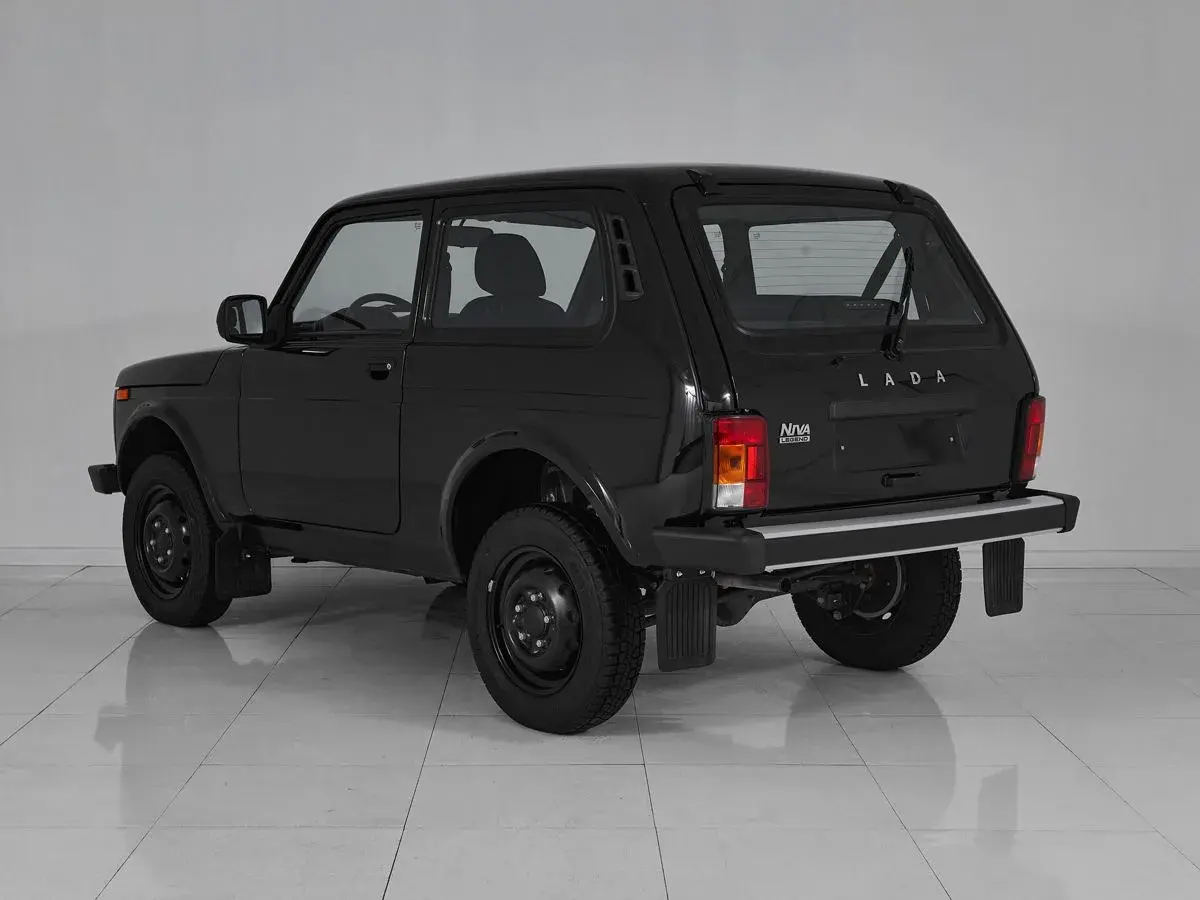 Lada Niva Legend